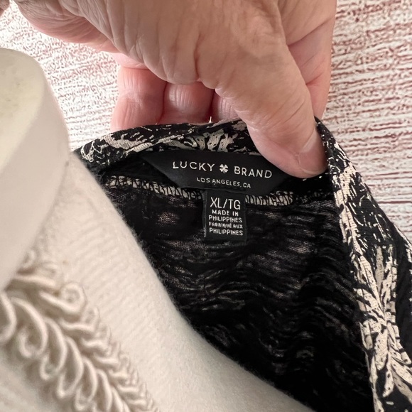 Lucky Brand top/ tunic/ boho in size Extra large in excellent condition - Picture 9 of 11